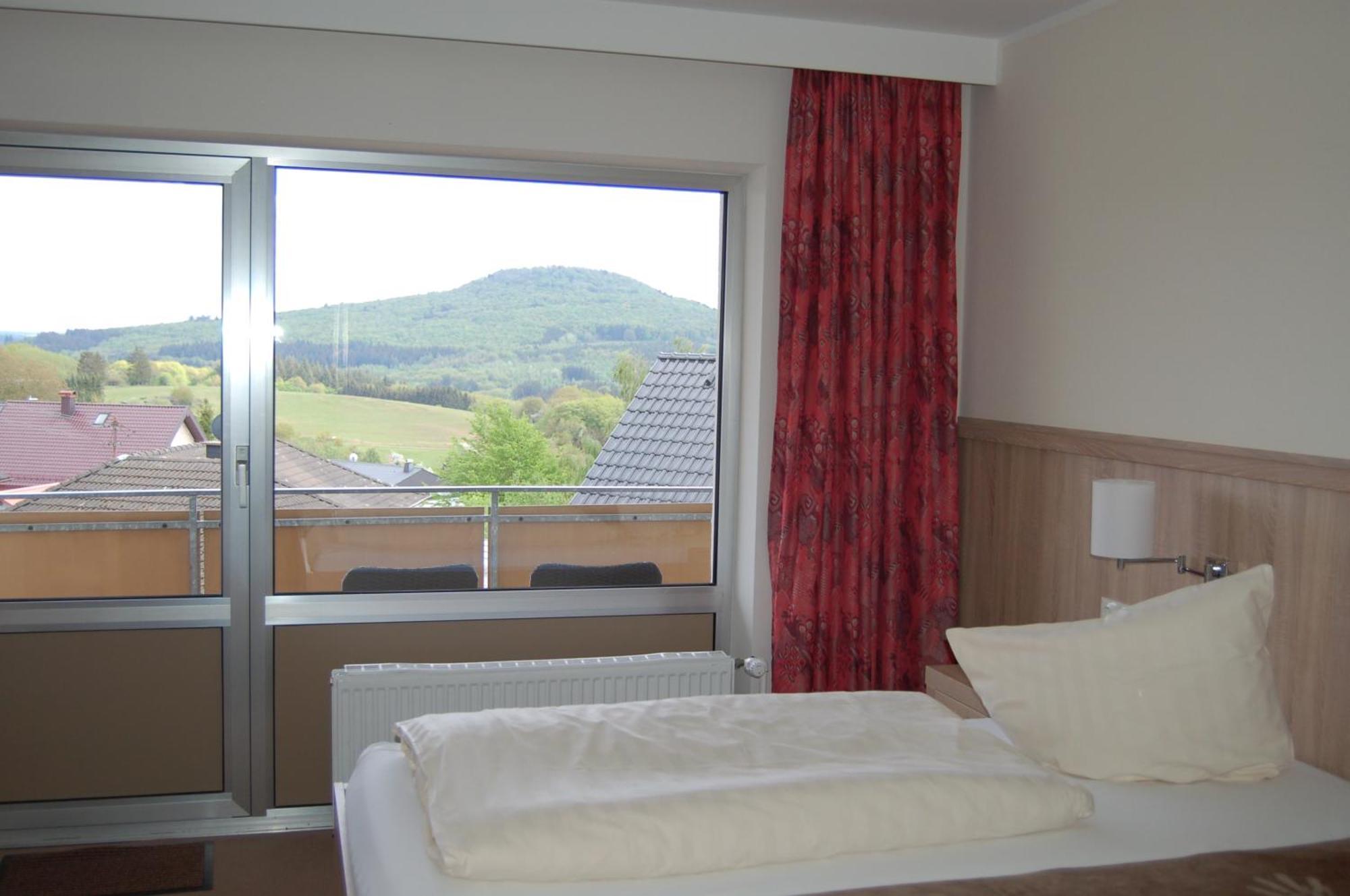 Landgasthaus Pfahl Wershofen Екстер'єр фото